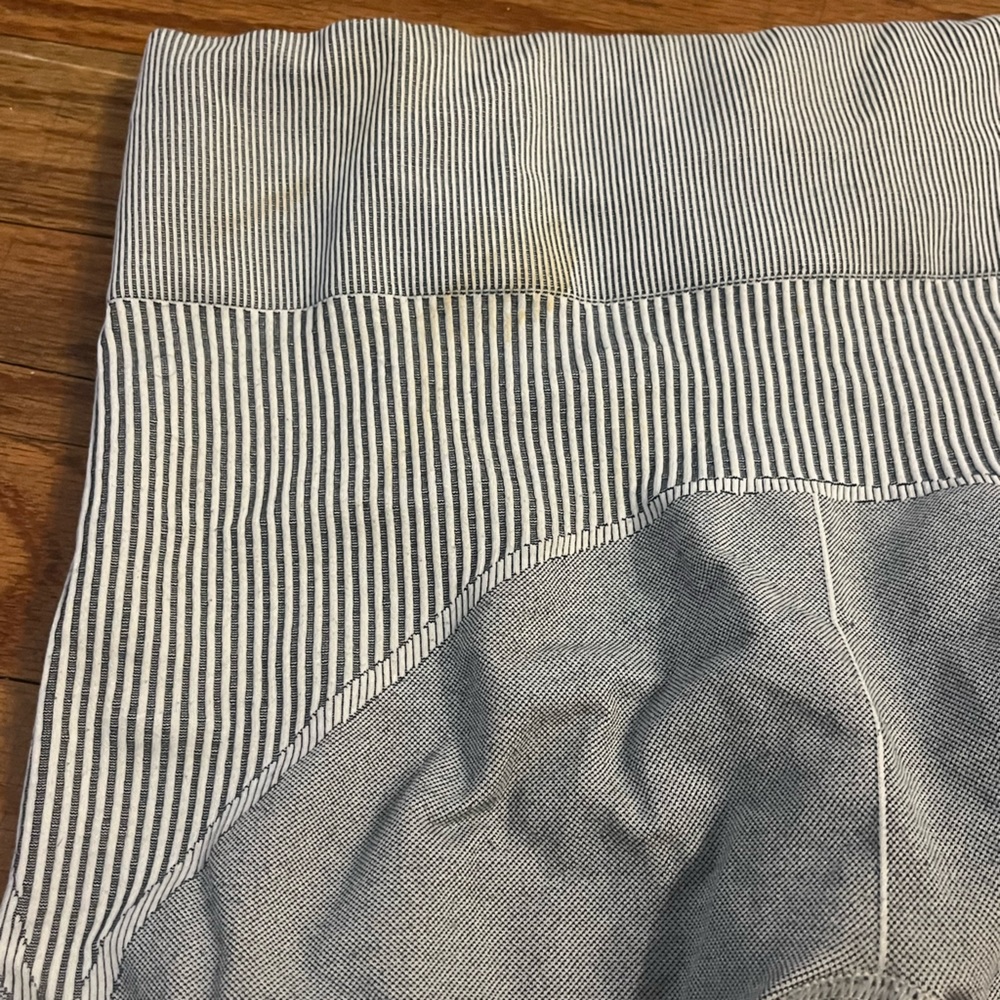 Lightly Worn Warm Athleta Base Layer Leggings Flu… - image 6